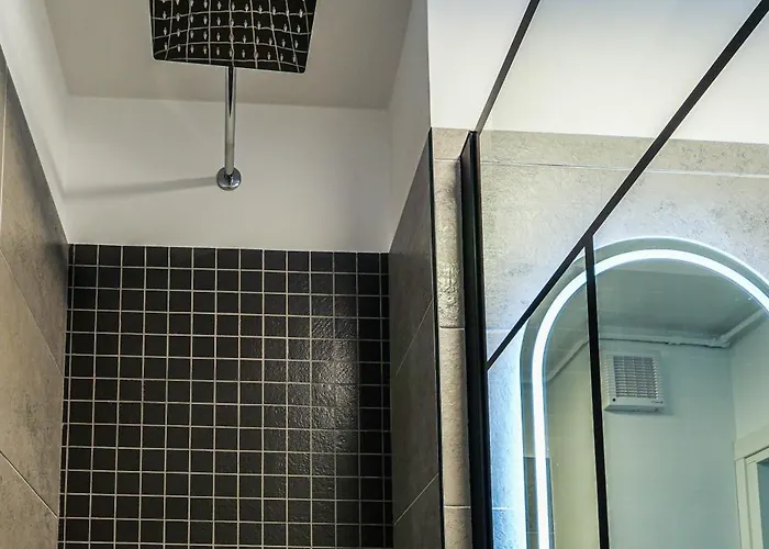 Andreea - Cozy Near Piata Obor Market شقة بوخارست