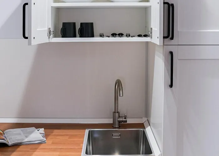 Andreea - Cozy Near Piata Obor Market *